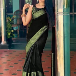 AVANTIKA FASHION Woven Design Zari Kanjeevaram Saree image 4