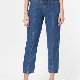 Kraus Jeans Women Relaxed Fit High-Rise Light Fade Cotton Jeans-picture-10