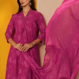 Libas Women Ethnic Motifs Printed Regular Kurta with Trousers & With Dupatta-picture-20