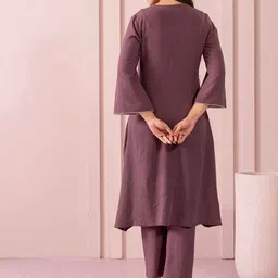 MISRI Women Floral Printed Regular Kurta with Trousers image 2