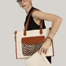 MINI WESST Women Animal Printed Structured Shoulder Bag-picture-35