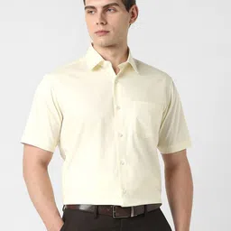 Van Heusen Men Solid Spread Collar Pure Cotton Formal Shirt-picture-36