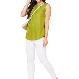G0-4 IT Women Embroidered Top image 4