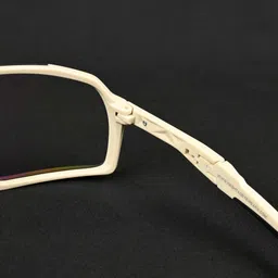 HASHTAG EYEWEAR Unisex Clear Lens & Rose Gold-Toned Sports Sunglasses with image 5