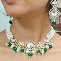 HS FATIO Gold-Plated Stone-Studded & Beaded Jewellery Set image 2