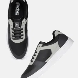 glitchez Men Colourblocked Lace-Ups Contrast Sole Sneakers-picture-12