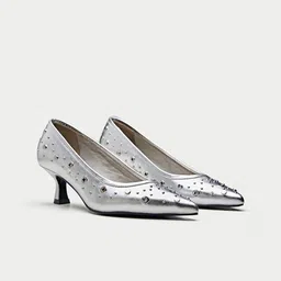Oroh Women Leather Party Kitten Pumps-image-39
