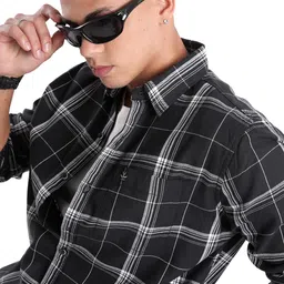 WROGN Men Comfort Windowpane Checks Opaque Checked Casual Shirt-image-2