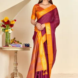 DIVASTRI Woven Design Zari Saree image 2