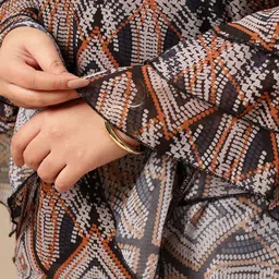 Sztori Plus Size Geometric Print Bell Sleeve Top image 3