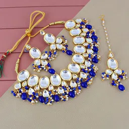 LUCKY JEWELLERY 18K Gold-Plated Kundan-Studded Necklace And Earrings With Maang Tika image 4