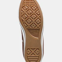 Converse Unisex Chuck Taylor All Star Textured Lightweight Mid-Top Sneakers image 2