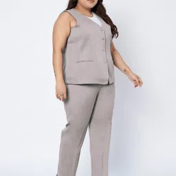 brinns Women Formal Suit Solid Suit image 4