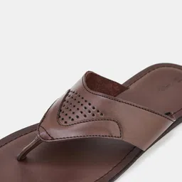 Fabindia Men Party One Toe Flats with Laser Cuts image 2