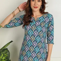 Moda Rapido Geometric Printed V-Neck Kurti image 5