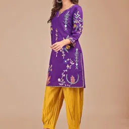 Tikhi Imli Embroidered Round Neck Tunic With Dhoti Pants Co-Ords image 3