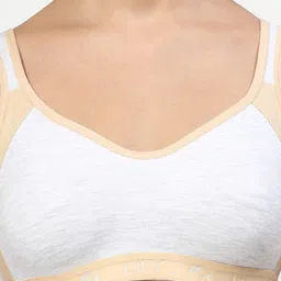 LILY Pack Of 3 Colourblocked Full Coverage Seamless Sports Bra image 4