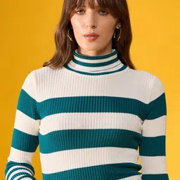 98 Degree North Women Striped Pullover-picture-23