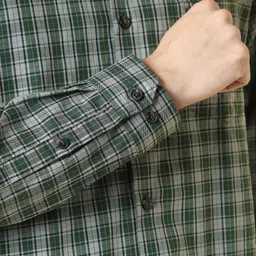 Allen Solly Men Slim Fit Checked Casual Shirt image 2