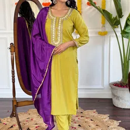 Siya Fashion Floral Embroidered Straight Kurta With Trousers And Dupatta-image-74
