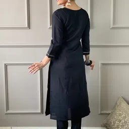 KIWA STUDIO Women Ethnic Motifs Embroidered Kurta with Trousers & Dupatta image 3