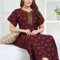 TRUNDZ Women Floral Printed Nightdress-image-97