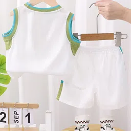 StyleCast x Revolte Boys Printed T-shirt with Shorts image 2