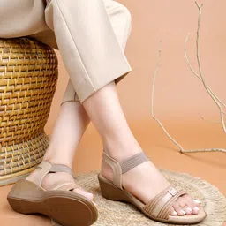 shoetopia Women Heels Sandal image 2