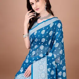 Leelavati Woven Design Zari Pure Georgette Kanjeevaram Saree image 3