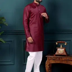 KUNDALI KAKSHAY Men Regular Kurta with Pyjamas image 3