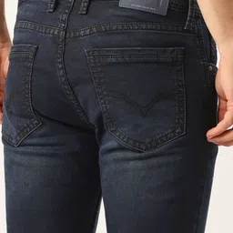 Integriti Men Smart Skinny Fit Mid-Rise Light Fade Stretchable Jeans image 4