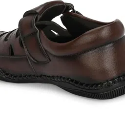 bucik Men BCK8032 Lightweight Comfort Extra Soft Summer Trendy Premium Stylish Party Sandal image 3