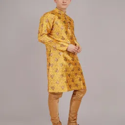 Larwa Men Ethnic Motifs Regular Kurta with Pyjamas image 2