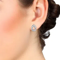 DZINETRENDZ Teardrop Shaped Studs Earrings image 3