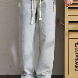 StyleCast x Revolte Men Mid-Rise Light Fade Mom Fit Jeans-picture-18