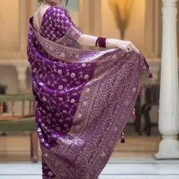 ZIKARAA Floral Zari Heavy Work Saree image 2