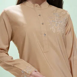 Vishudh Embroidered Tunic & Palazzo Co-Ord Set image 3
