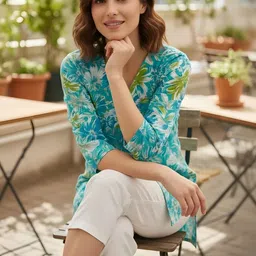Anouk Rustic Floral Printed Three-Quarter Sleeves V-Neck Straight Kurti image 3