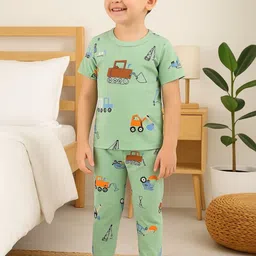 Camey Unisex Kids Printed Night suit image 4