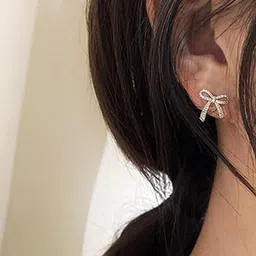 VIEN Contemporary Studs Earrings image 2