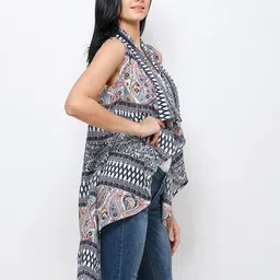 Moda Rapido Printed Mandarin Collar Open Front Shrug image 5