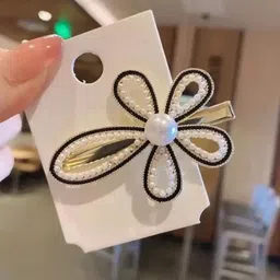 HANDBAG COLLECTION Women Set Of 5 Bobby Pins image 2