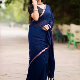 AWRIYA Solid Silk Cotton Gold Border Handloom Saree image 3