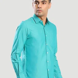 Bene Kleed Men Slim Fit Solid Spread Collar Casual Shirt image 5