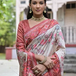 Mitera Tussar Floral Printed Saree image 3