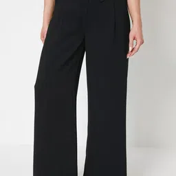 FNOCKS Women Comfort Loose Fit High-Rise Pleated Regular Trousers-image-21