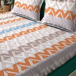 Myntra Elegant Homes Book Fold Peach Colored Printed 300 TC King Bedsheet Set 2.5 x 2.25 m image 3