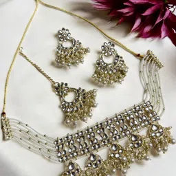 Anouk Gold Plated Off White Choker Necklace set-picture-51