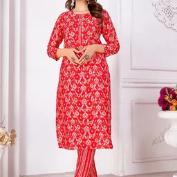 DIVASTRI Women Printed Regular Gotta Patti Kurta with Trousers-picture-25