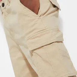 max Men Regular Fit Cargo Solid  Shorts image 5